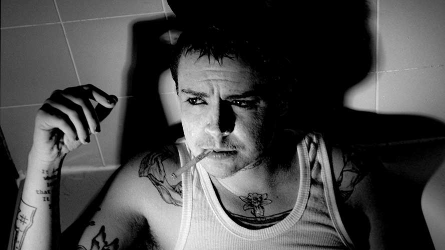 La formation Adieu Narcisse est de retour avec « Jamais »