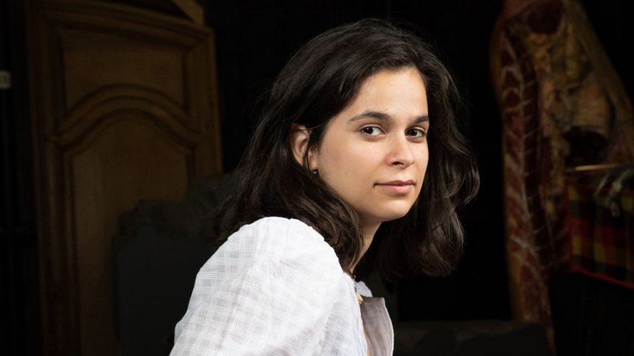Anna Sanchez se penche sur l’exil dans « La femme de nulle part »