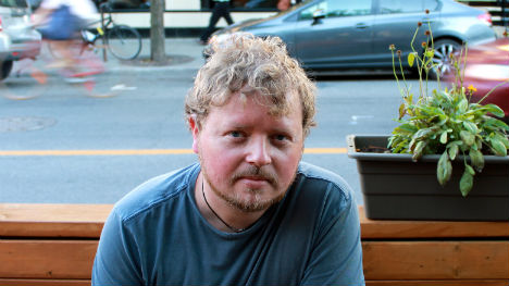 Guillaume Tremblay fait parler le Québec de son vide spirituel avec « L’Heureux Naufrage »