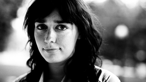 « Mes nuits feront écho » en première au FNC, l’univers onirique décalé de Sophie Goyette