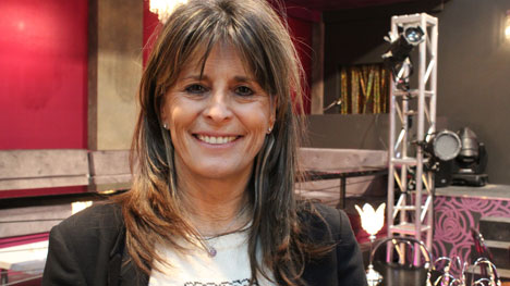 Fabienne Larouche salue l’humanité des textes pour « Le Cheval-Serpent » 