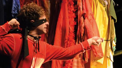 Simon Boulerice explore la différence chez les enfants dans une nouvelle pièce de théâtre