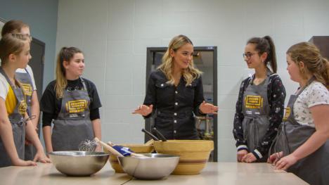 Marina Bastarache animera « Jeunes chefs en mission » dès janvier 2020 sur Unis TV