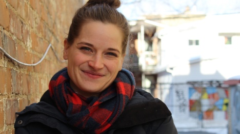 Joelle Harbec réfléchit l’univers de «&nbsp;L’acrobate&nbsp;» à travers des décors bruts