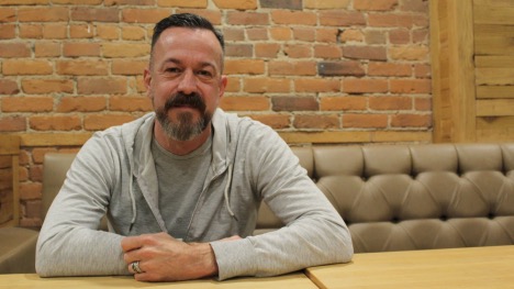 Christian Légaré fait vivre «&nbsp;Les mecs&nbsp;» à travers les décors