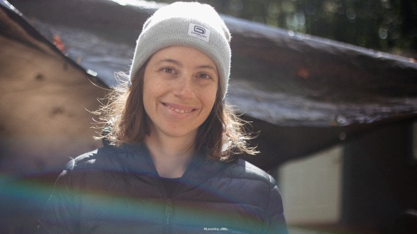 Un second court métrage coloré et estival pour Justine Gauthier