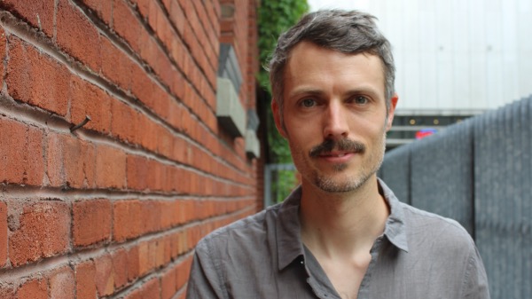 Simon Plouffe prépare un documentaire long sous le thème de la perception et du regard