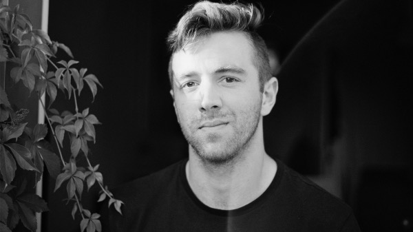 Charles Dionne développe son premier long métrage de fiction en solo