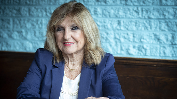 « En direct de l’univers » célèbre les 90 ans de Dominique Michel