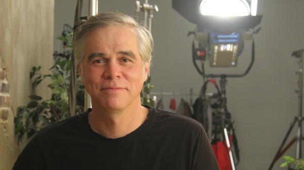 Serge Noël trouve des solutions pour produire entièrement «&nbsp;La femme cachée&nbsp;» au Canada