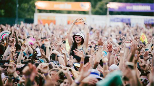 Kaytraminé, Bob Sinclar et Bonobo au Festival MEG : une fin d’été explosive à Piknic Électronik