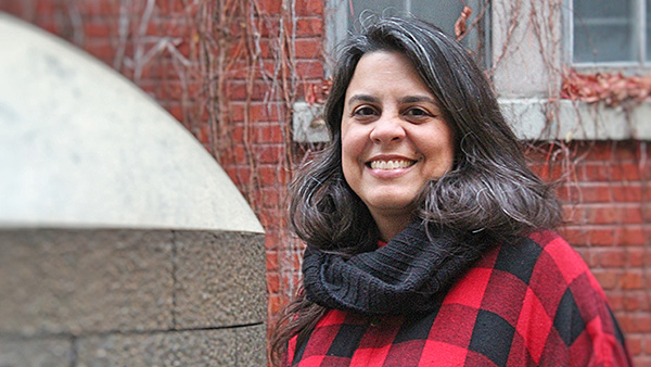 Camila Novais entame son parcours en cinéma documentaire