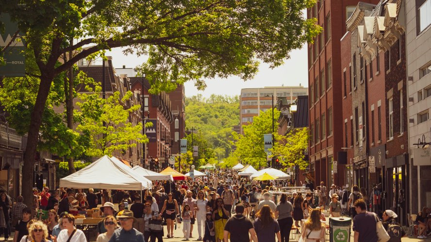 L’Avenue du Mont-Royal tiendra sa foire commerciale estivale du 29 mai au 1er juin 2025