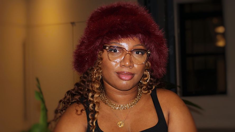 Voix [In]Visibles : Caesey Shakes poursuit son expression identitaire par le cinéma