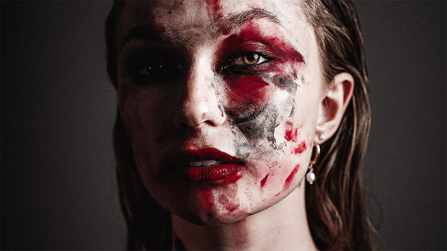 Emma Lépine entraîne au coeur de l’inconscient avec « Silence »