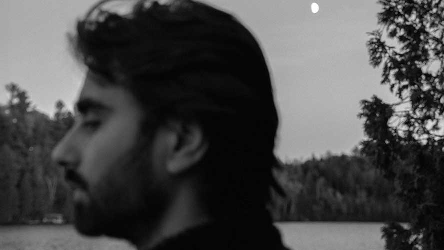 Erik Polidoro est en route vers son premier album, « L’air entre nos corps »
