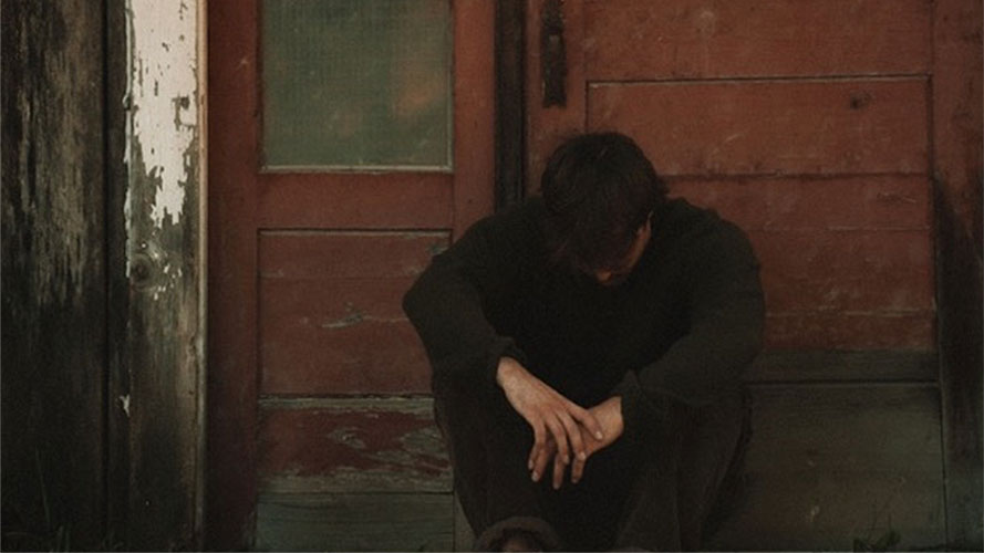 Gabriel Fredette chante « Serre-moi dans tes bras »