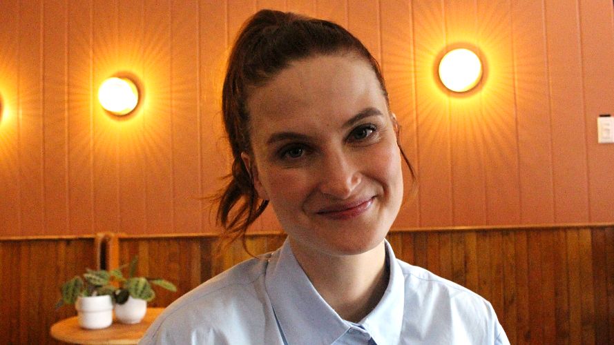 Gabrielle Côté entame son parcours de scénariste audiovisuelle avec « Les furies »