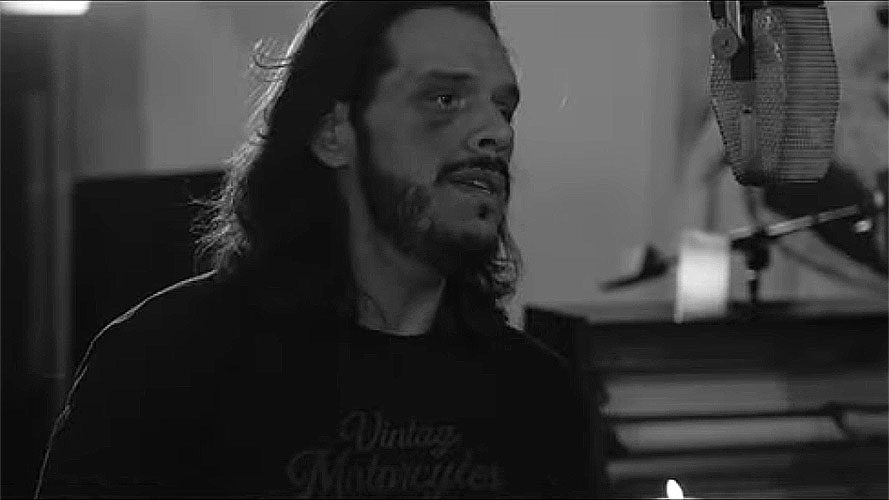 John Metza a lancé son tout premier single « Sorry »