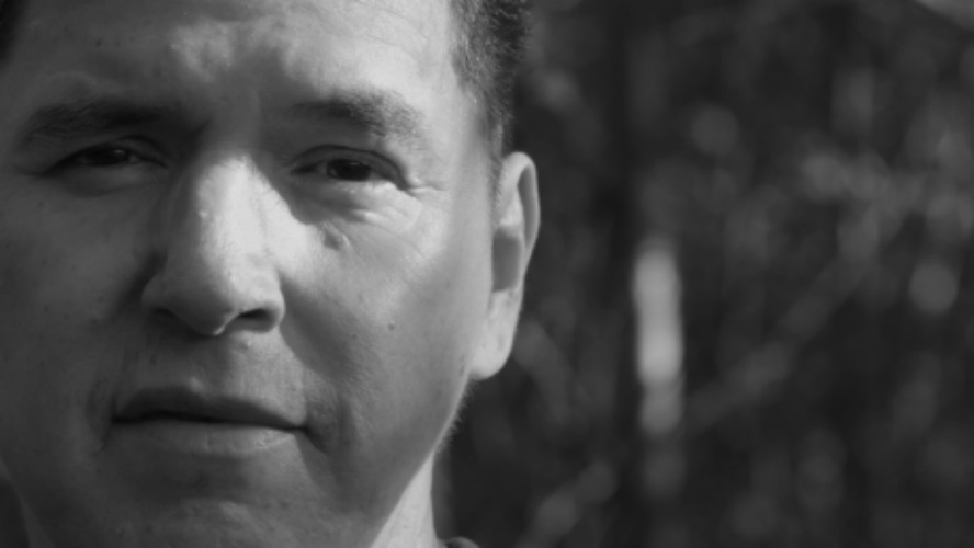 L’artiste atikamekw Kris Kinokewin sort son nouvel album « Pe Kiwan »