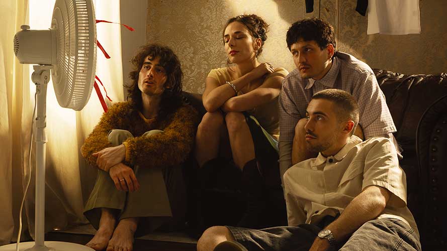 LaF reprend « June » avec Ariane Roy