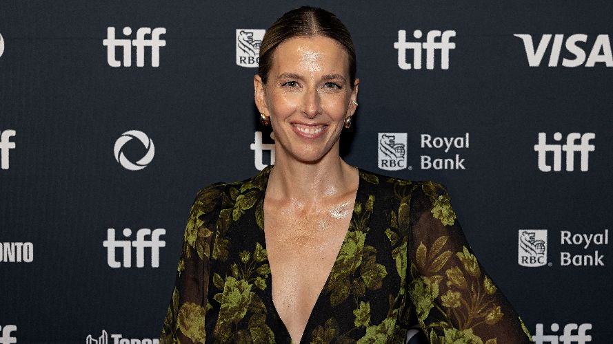 Mélanie Charbonneau porte à l’écran le combat de Sandra Perron dans « Seule au front »