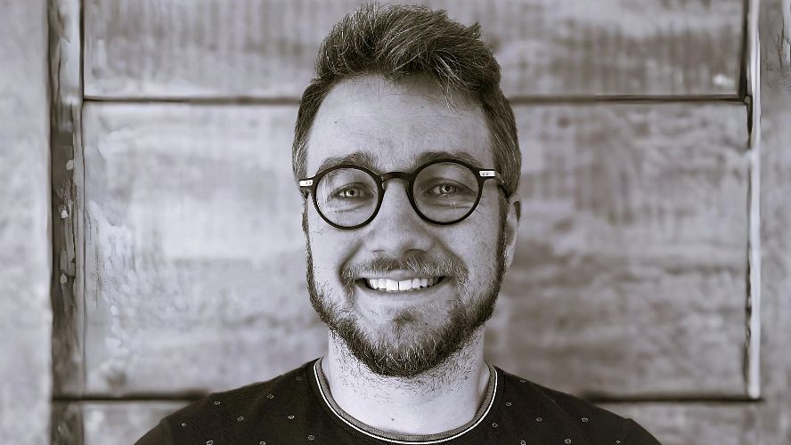 L’auteur et scénariste Antoine Symoens s’essaie à la réalisation au Kino Kabaret