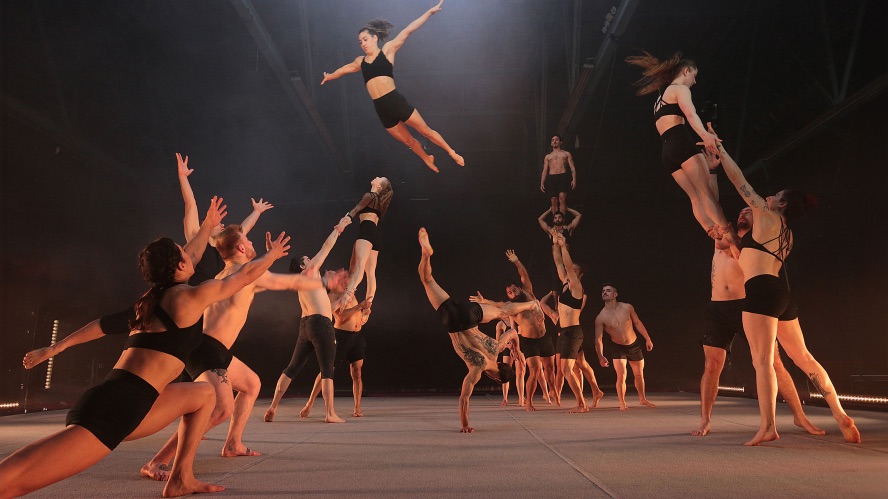 « The Genesis » ouvrira la 16e édition de Montréal Complètement Cirque