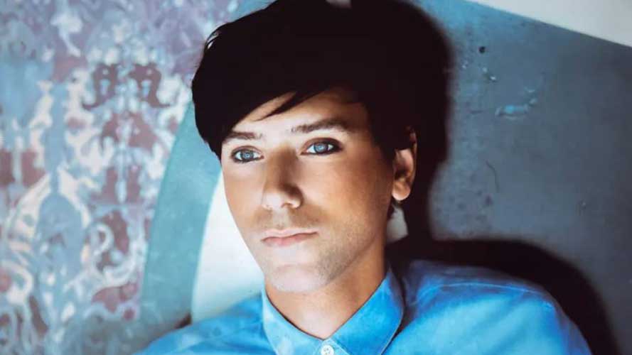 Premier album en 10 ans, « Hotlife » de TIGA paraîtra le 17 avril 2026