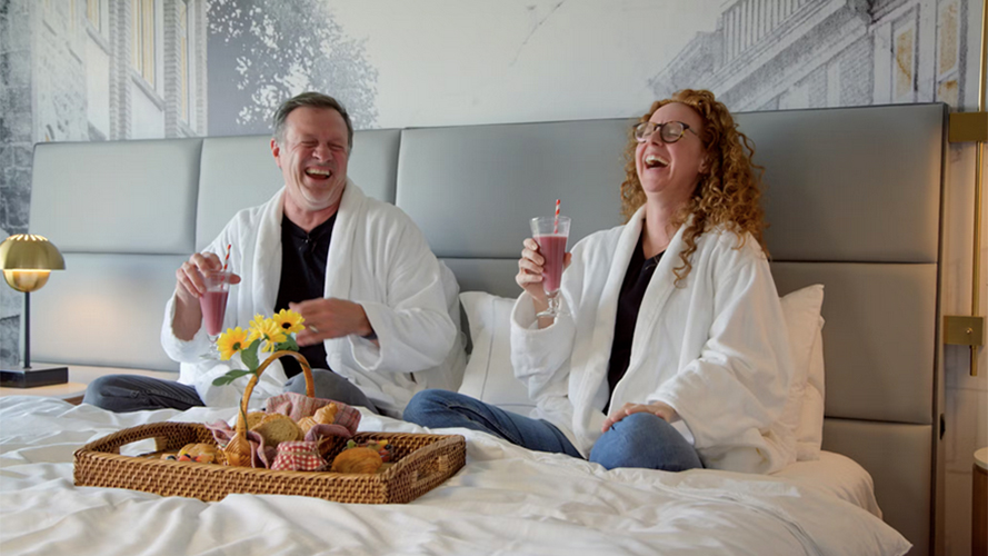 Noovo.ca et Crave dévoilent les 10 épisodes de « Toasté des deux bords »