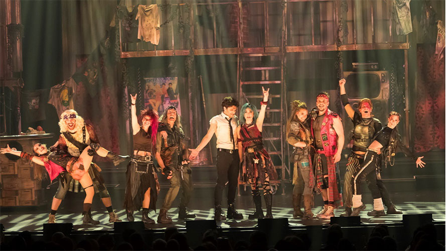 Gestev exporte « We Will Rock You » à Toronto