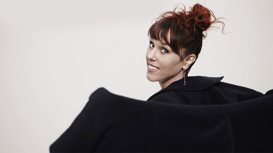 Tôt ou Tard publie son premier titre, l’album « Sains et Saufs » de Zaz